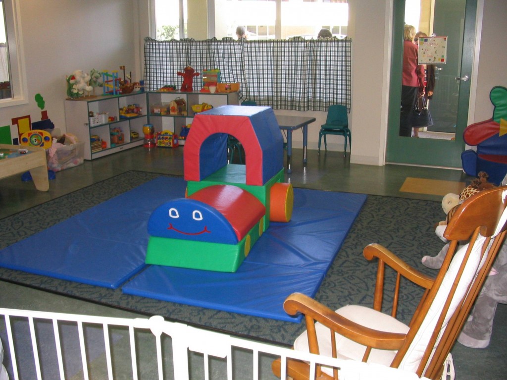 Creeper Room: Ages 0 - 1